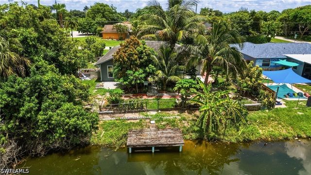 2315 54th TER SW, Naples, FL 34116