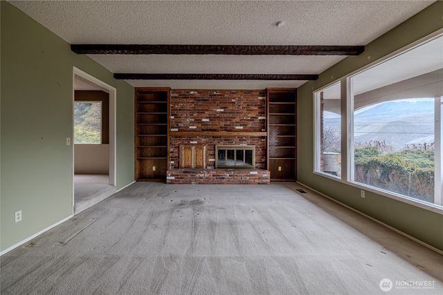 2328 Easy Street, Wenatchee, WA 98801