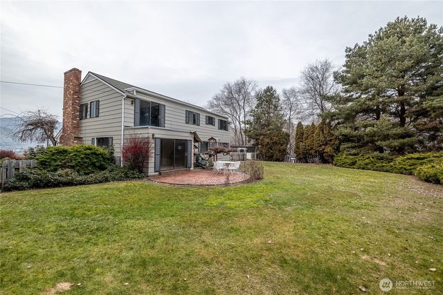 2328 Easy Street, Wenatchee, WA 98801