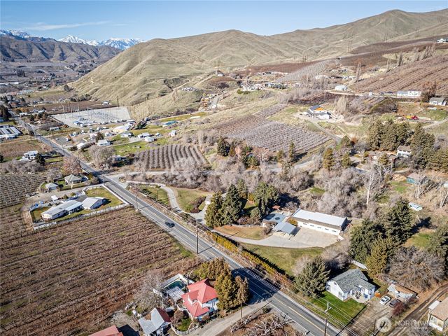 2328 Easy Street, Wenatchee, WA 98801