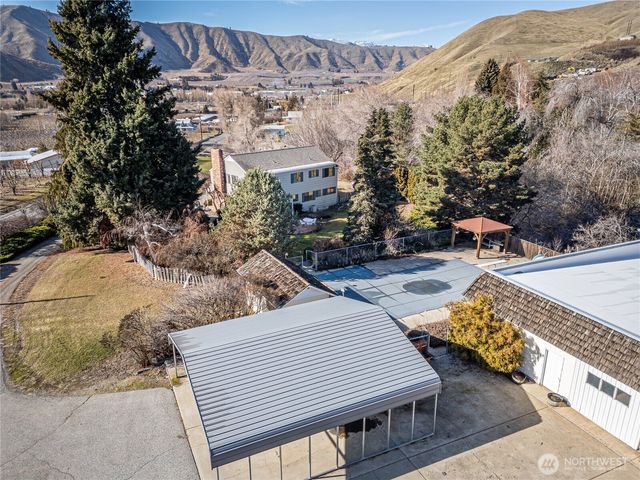 2328 Easy Street, Wenatchee, WA 98801