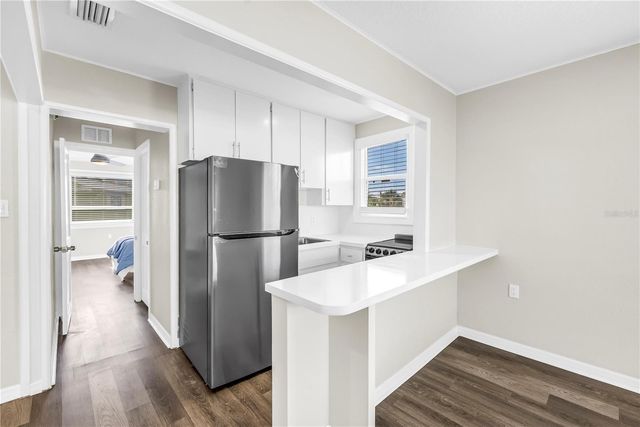 134 86TH TERRACE, Treasure Island, FL 33706