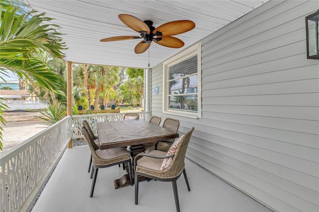 134 86TH TERRACE, Treasure Island, FL 33706