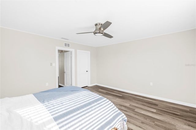 134 86TH TERRACE, Treasure Island, FL 33706