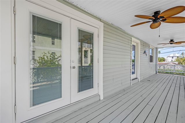 134 86TH TERRACE, Treasure Island, FL 33706