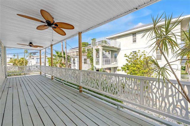 134 86TH TERRACE, Treasure Island, FL 33706