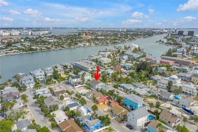 134 86TH TERRACE, Treasure Island, FL 33706