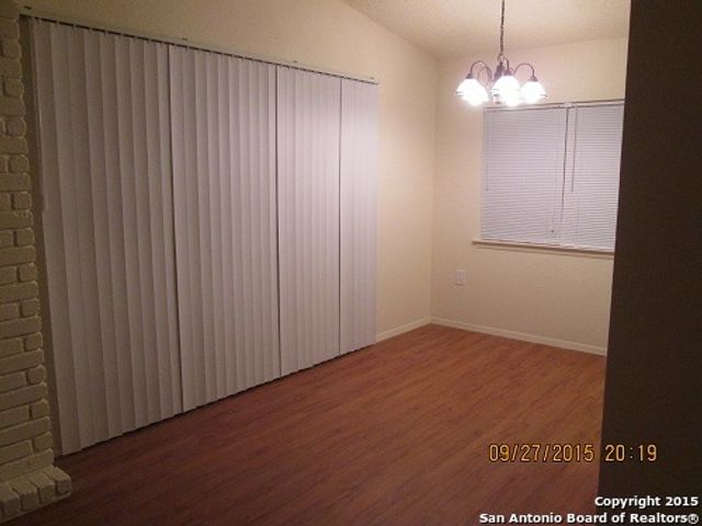 9835 Meadow Way, Converse, TX 78109