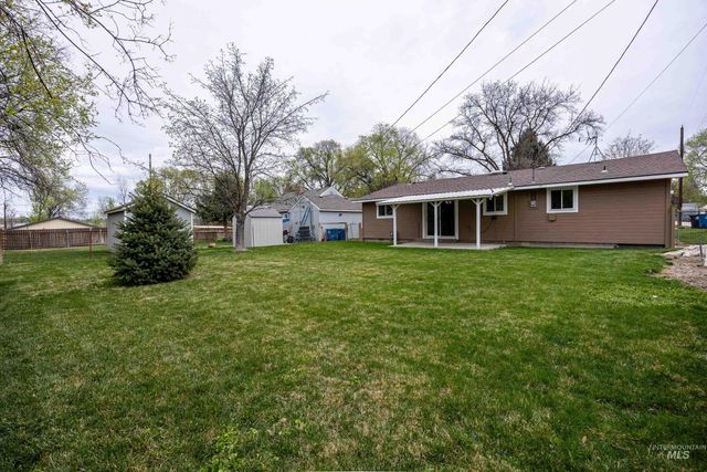 106 17th Avenue, Caldwell, ID 83605