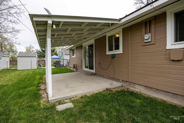 106 17th Avenue, Caldwell, ID 83605