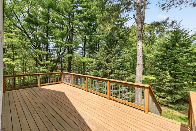 8118 80th Street N, Stillwater, MN 55082