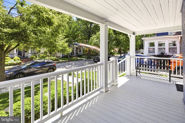 8 EVERGREEN LN, Haddonfield, NJ 08033