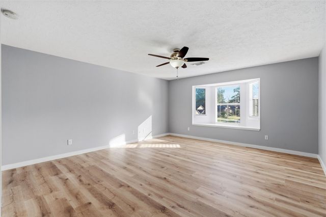 10422 Mist Lane, Houston, TX 77070