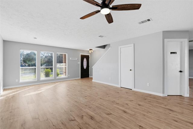 10422 Mist Lane, Houston, TX 77070