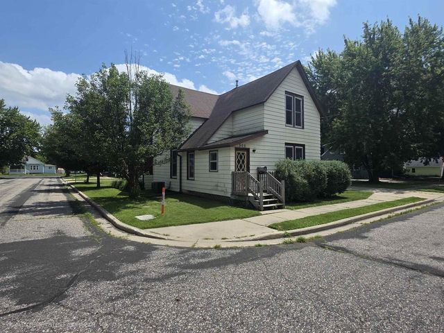 506 Juneau Avenue, Mauston, WI 53948