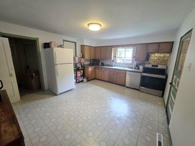 506 Juneau Avenue, Mauston, WI 53948