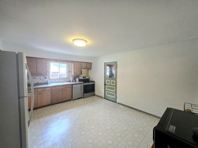 506 Juneau Avenue, Mauston, WI 53948