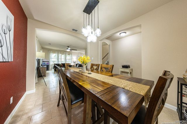4431 Hogg, San Antonio, TX 78223