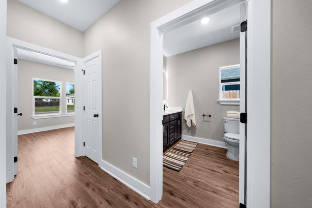 808 Jefferson Street E, Sulphur Springs, TX 75482