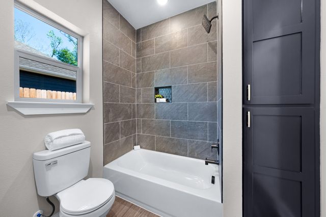 808 Jefferson Street E, Sulphur Springs, TX 75482