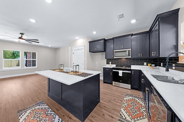 808 Jefferson Street E, Sulphur Springs, TX 75482