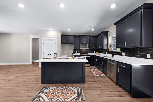 808 Jefferson Street E, Sulphur Springs, TX 75482