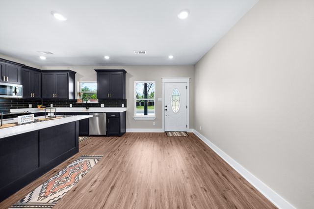 808 Jefferson Street E, Sulphur Springs, TX 75482