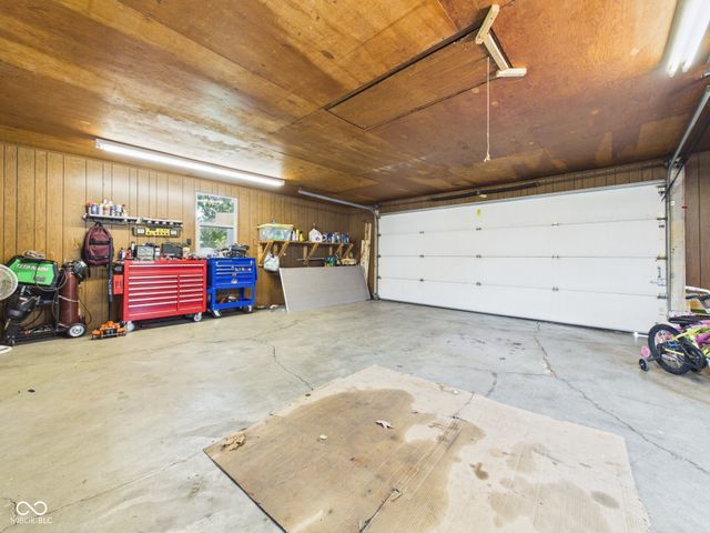 2763 W Hickory Drive, Anderson, IN 46013