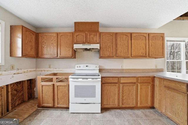 4435 Old Fairburn Road, Atlanta, GA 30349