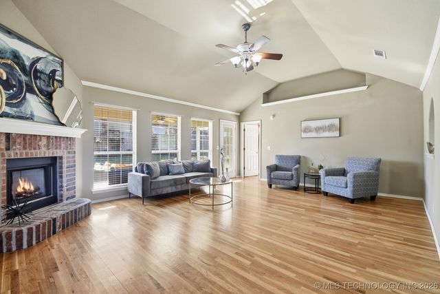 10002 E 97th Place North, Owasso, OK 74055