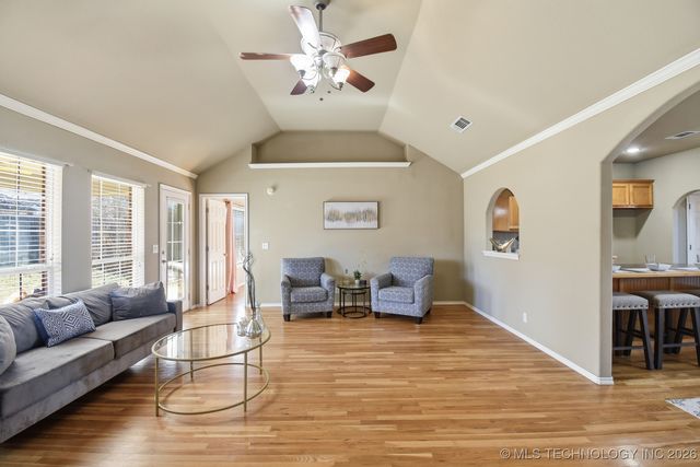 10002 E 97th Place North, Owasso, OK 74055