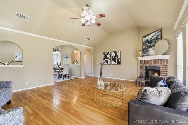 10002 E 97th Place North, Owasso, OK 74055