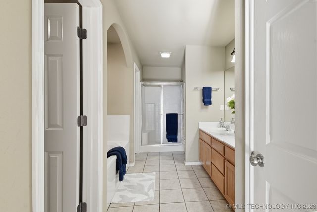 10002 E 97th Place North, Owasso, OK 74055