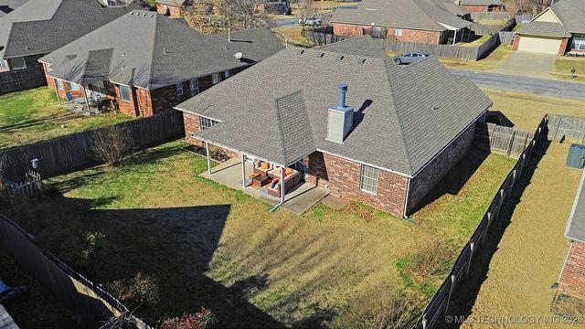 10002 E 97th Place North, Owasso, OK 74055