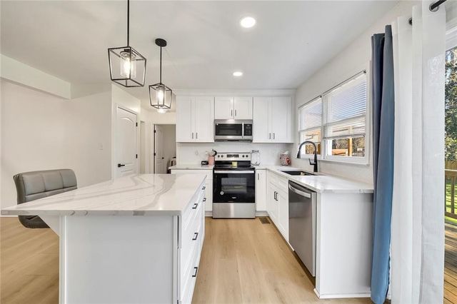 2328 Carnes Road, Jonesboro, GA 30236