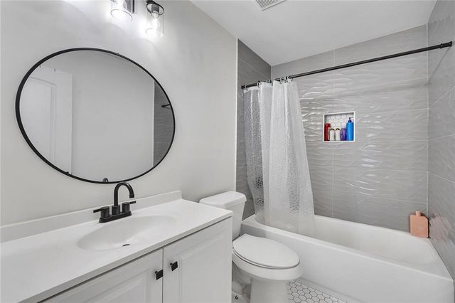 2328 Carnes Road, Jonesboro, GA 30236