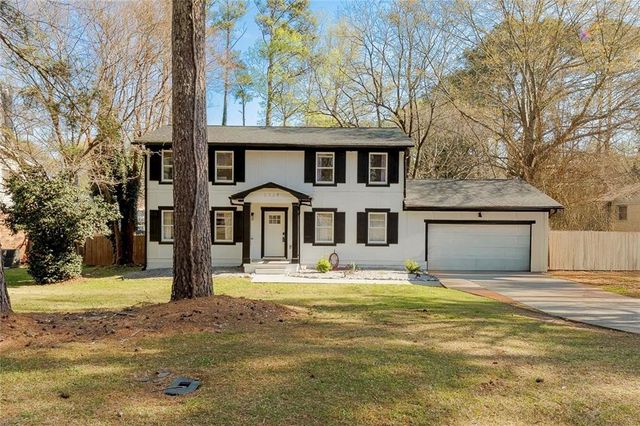 2328 Carnes Road, Jonesboro, GA 30236