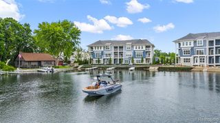 456 Mystic Cove Lane 405, Lake Orion, MI 48362