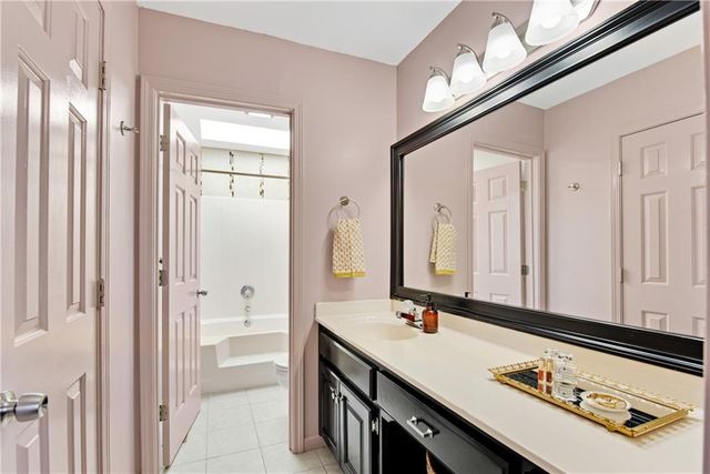 4646 Countryside Drive, Flowery Branch, GA 30542