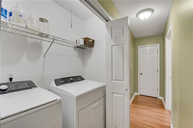 4646 Countryside Drive, Flowery Branch, GA 30542