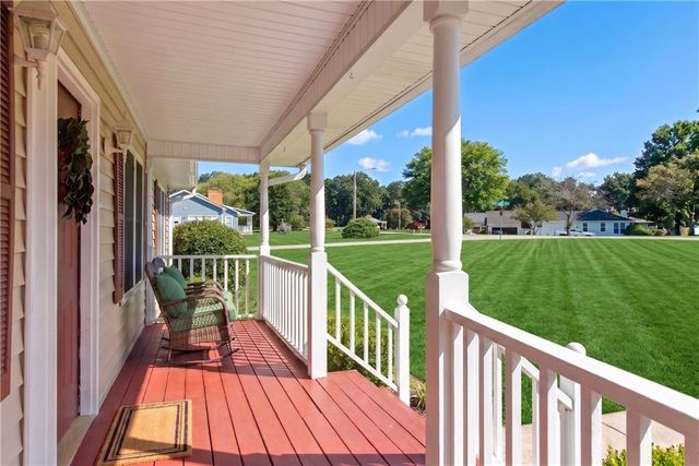 4646 Countryside Drive, Flowery Branch, GA 30542