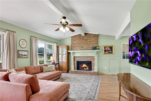 4646 Countryside Drive, Flowery Branch, GA 30542