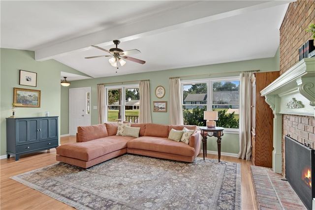 4646 Countryside Drive, Flowery Branch, GA 30542