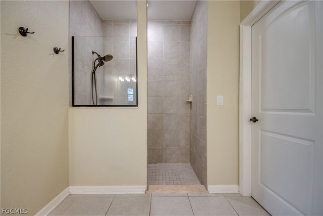 4150 NW 40th AVE, Cape Coral, FL 33993