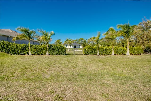 4150 NW 40th AVE, Cape Coral, FL 33993