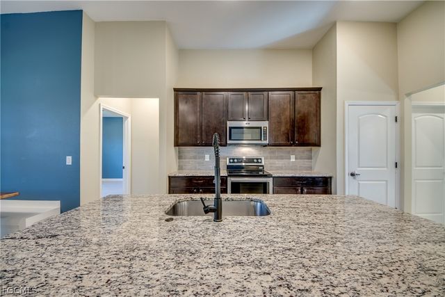 4150 NW 40th AVE, Cape Coral, FL 33993