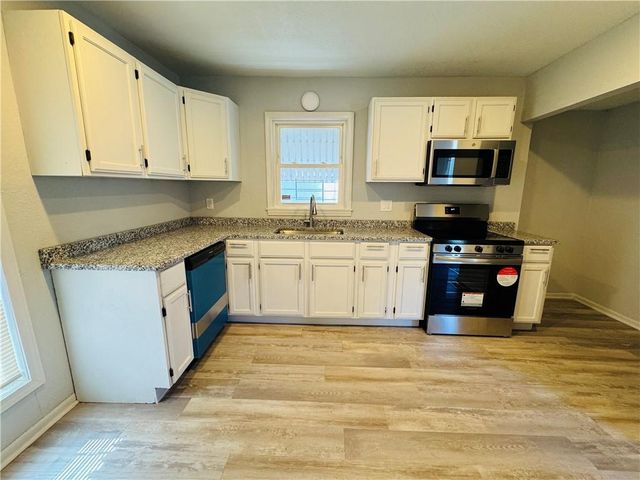 3521 Lexington Avenue, Kansas City, MO 64124