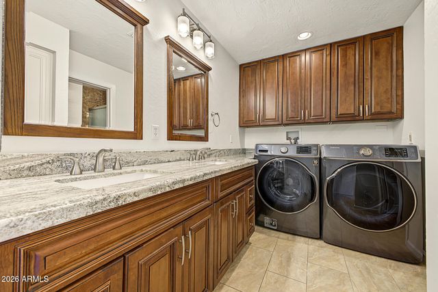 26253 S DARTFORD Drive, Sun Lakes, AZ 85248