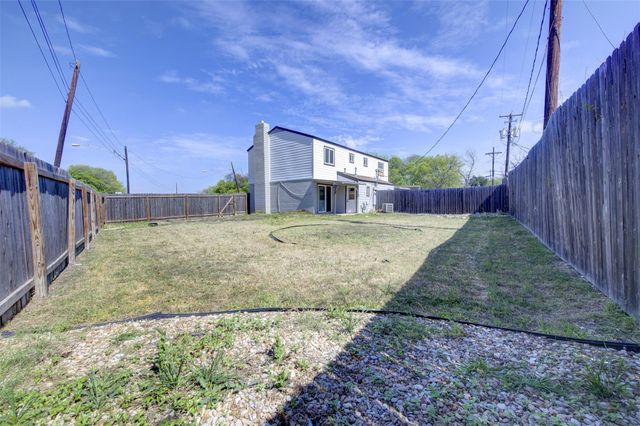 1306 E Saint Johns Ave, Austin, TX 78752
