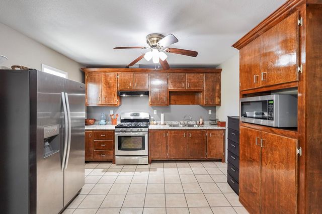 20602 Peters Road, Crosby, TX 77532